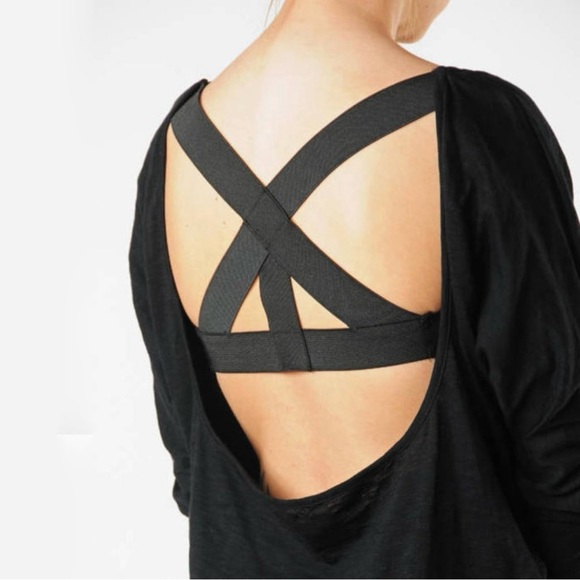 Elizabeth and James Olive/khaki and Black cross back top with ruched sleeves. - Picture 15 of 16